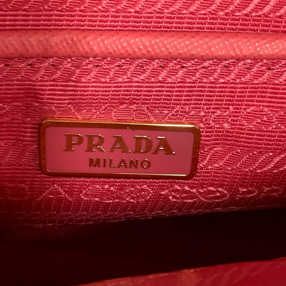 PRADA BN1834 Tessuto Saffiano Nylon Shoulder Bag in Peonia Pink - Picture 7 of 13